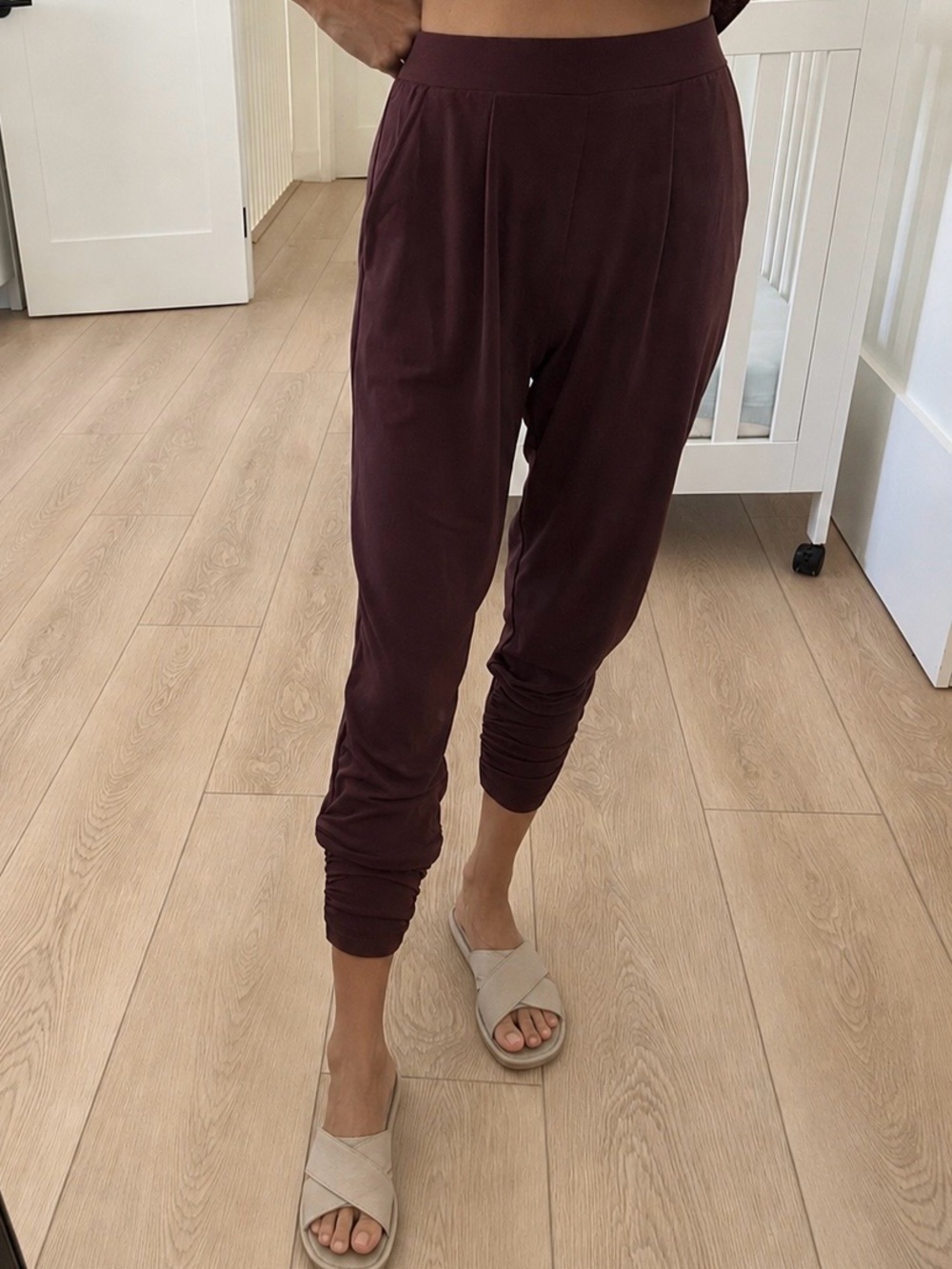 Express Pants with Elastic Cuffs